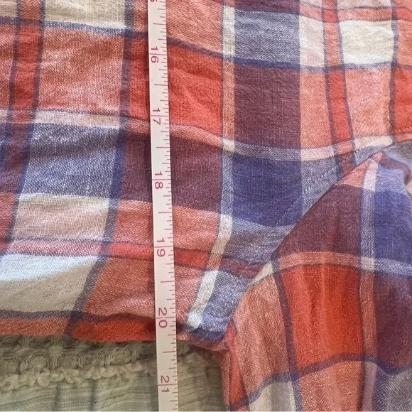 Izod Women’s Large Salmon Purple White Plaid Linen Blend Button Up Shirt - Picture 6 of 7